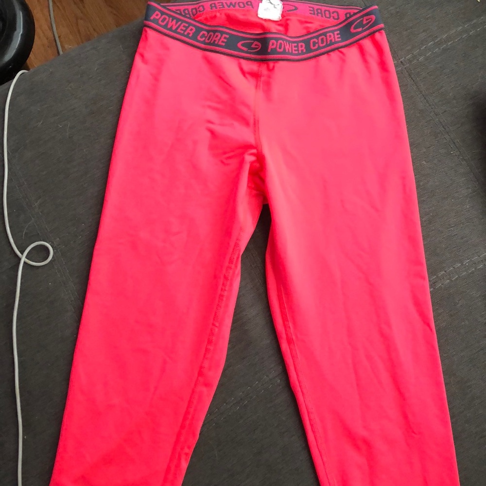 Cropped workout leggings